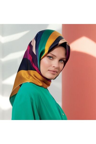 Armine Nostalji Serisi %100 Twill İpek Eşarp 8301D 84