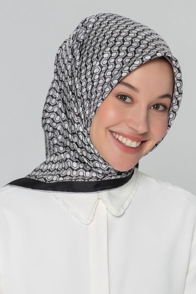 Armine Nostalji Serisi %100 Twill İpek Eşarp 8401D 88