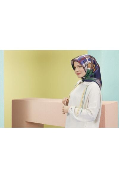 Armine Nostalji Serisi %100 Twill İpek Eşarp 8547D 86