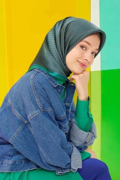 Armine Nostalji Serisi %100 Twill İpek Eşarp 8733D 32