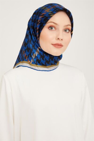 Armine Nostalji Serisi %100 Sura İpek Eşarp 9000D 54