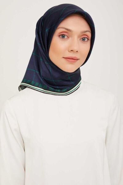 Armine Nostalji Serisi %100 Sura İpek Eşarp 9029D 52