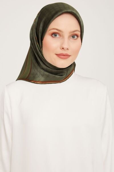Armine Nostalji Serisi %100 Twill İpek Eşarp 9054D 08